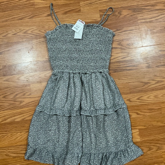 Sienna Sky Dress size M - Picture 1 of 2